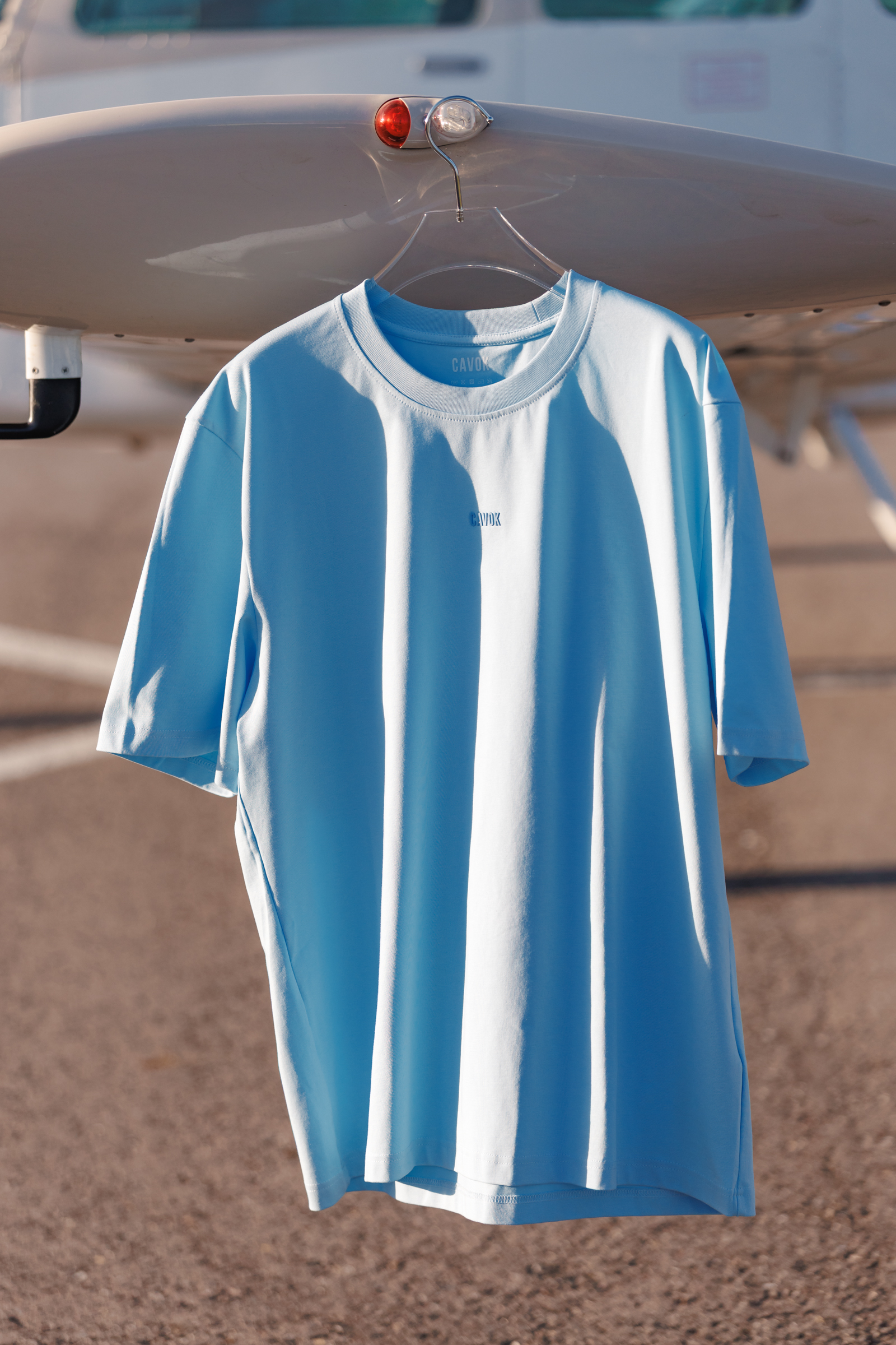CAVOK, SKY BLUE